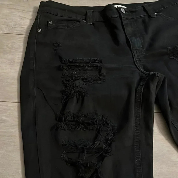 Boyfriend Dark Black Mid-rise Distressed Denim  Jeans, Size 11 - Picture 5 of 9